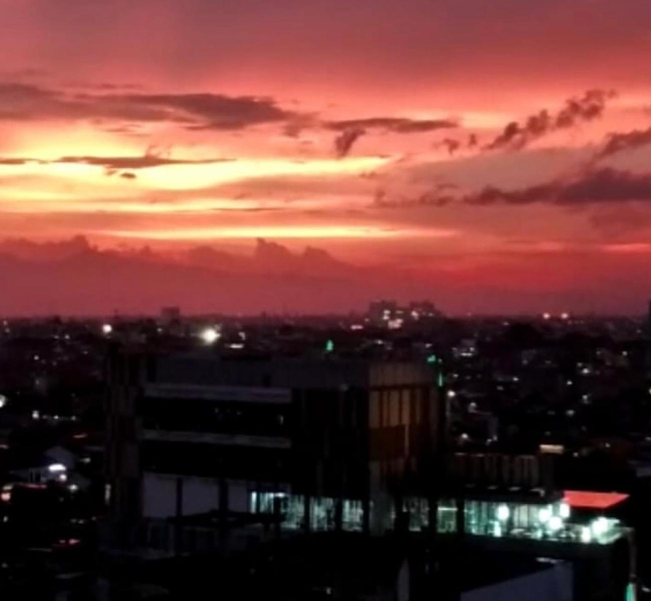 Apartement Grand Asia Afrika Bandung House Of Tofi Esterno foto